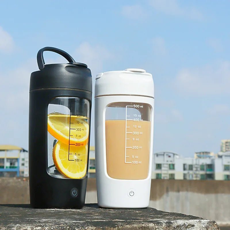 SB Elektrischer Protein - Shaker Becher – Tragbarer, wiederaufladbarer Mixer mit 1200 mAh Akku, Mehrzweck - Mixbecher mit 650 ml für Fitness und Training - Sahin Orginals